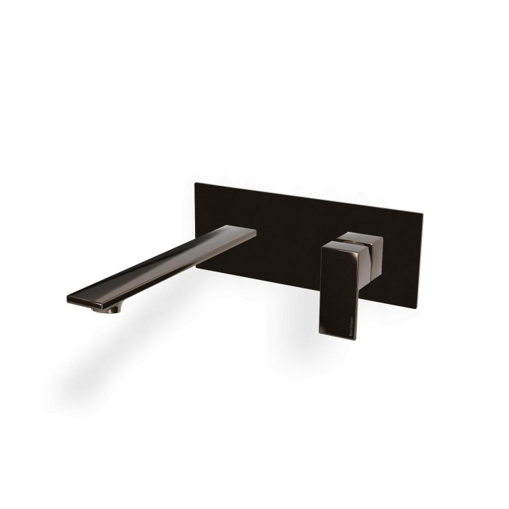 Смеситель Treemme Q30 в цвете Black Chrome, RWIT4BA5HH01