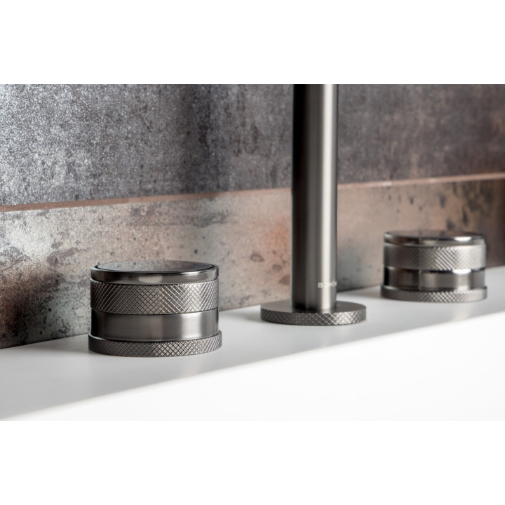 Boheme 152-GM-PR смеситель для раковины, 3 отверстия