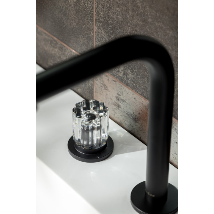 Boheme 152-B-EL смеситель для раковины, 3 отв.