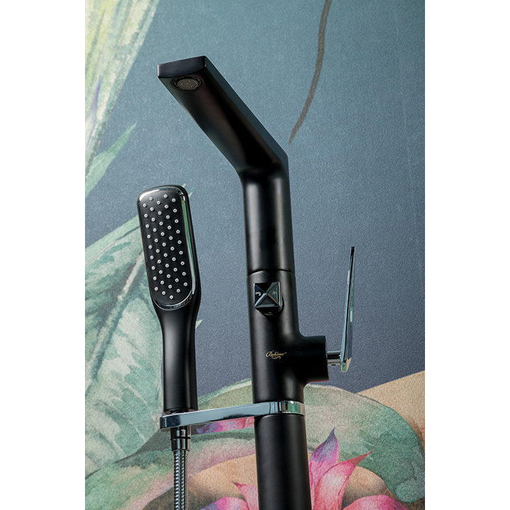 Boheme 370-B смеситель на борт ванны Black